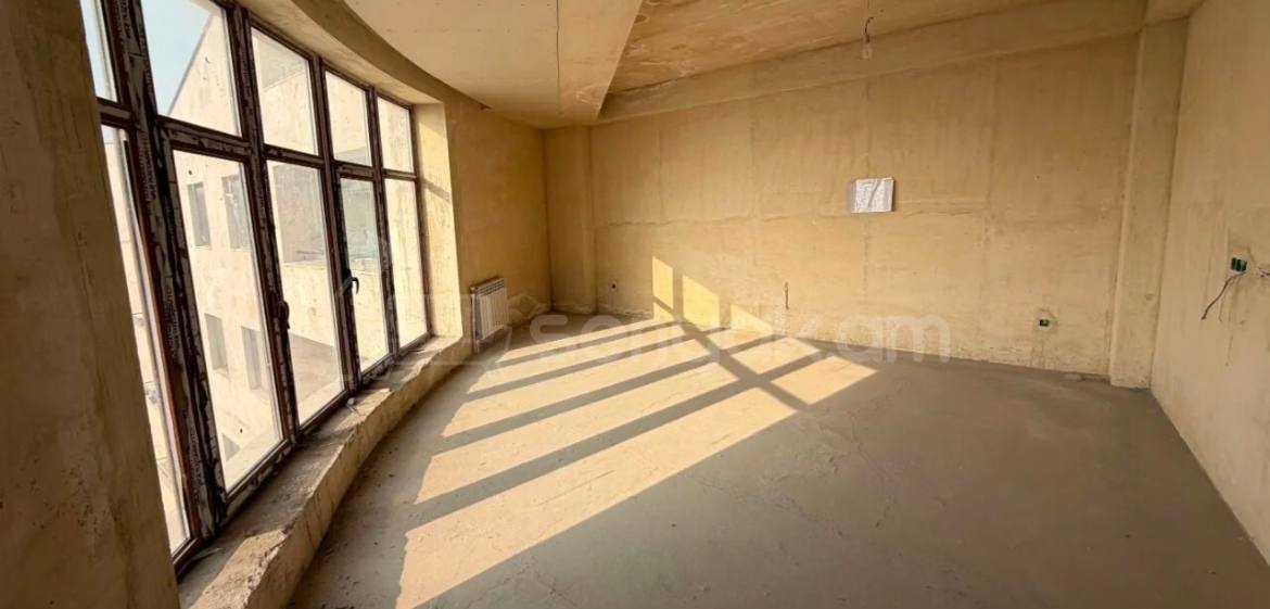 4 Սենյականոց Բնակարան, 119քմ, 11/17 հարկ, Զրոյական Վիճակում