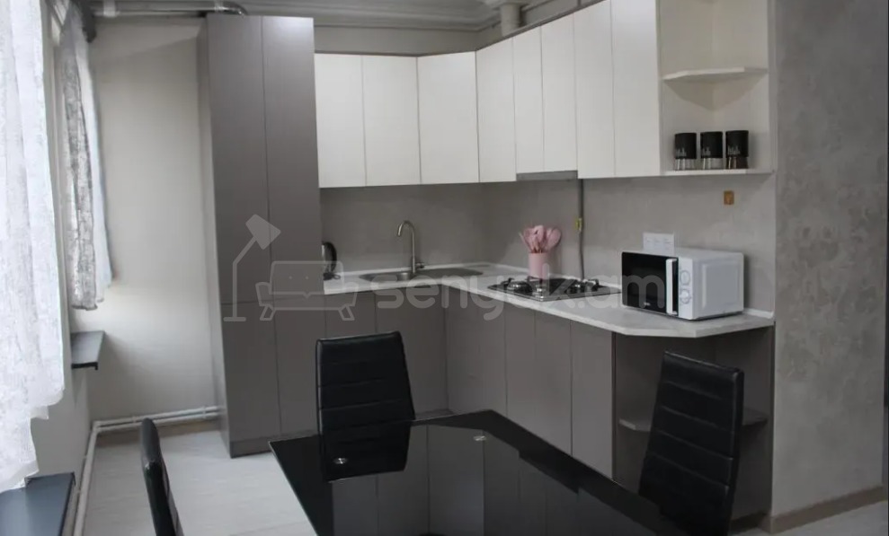 1 Սենյականոց Բնակարան Նորակառույց Քարե Շենքում, 56քմ, 2/4 հարկ, Կապիտալ Վերանորոգված, Կահավորված