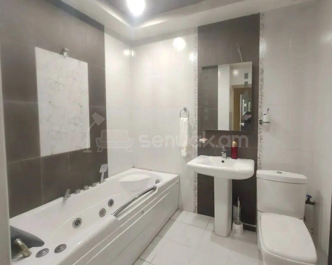 3 Սենյականոց Բնակարան Նորակառույցում, 120քմ, 2/5 հարկ, Դիզայներական Վերանորոգված, Կահավորված, Արևկող