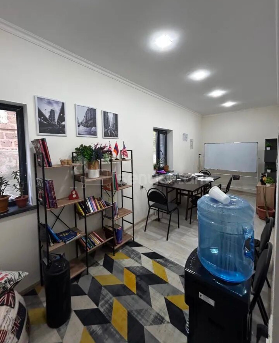 5 Սենյականոց Սեփական Տուն, 240քմ, Կապիտալ Վերանորոգված