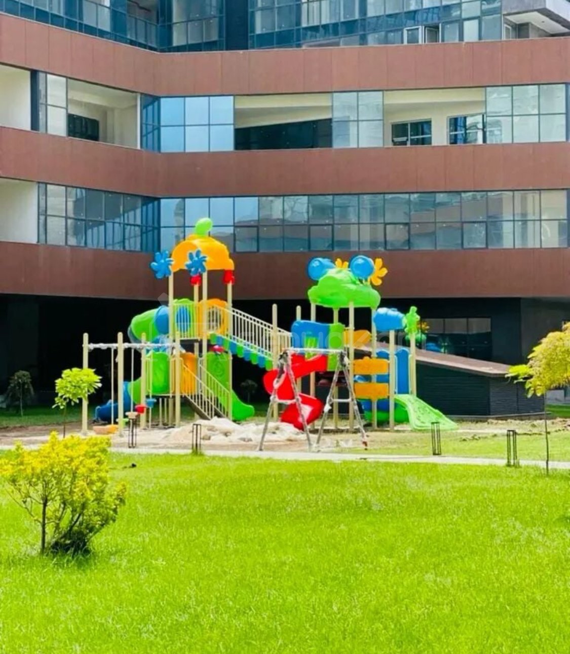 3 Սենյականոց Բնակարան Նորակառույցում, 84քմ, 15/18 հարկ, Զրոյական Վիճակում