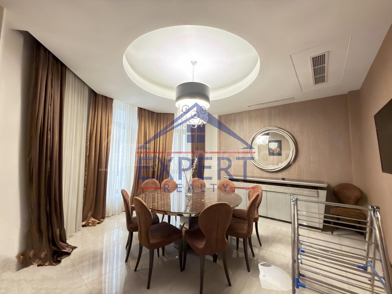 3 Սենյականոց Բնակարան Նորակառույցում, 137քմ, 7/11 հարկ, Կապիտալ Վերանորոգված