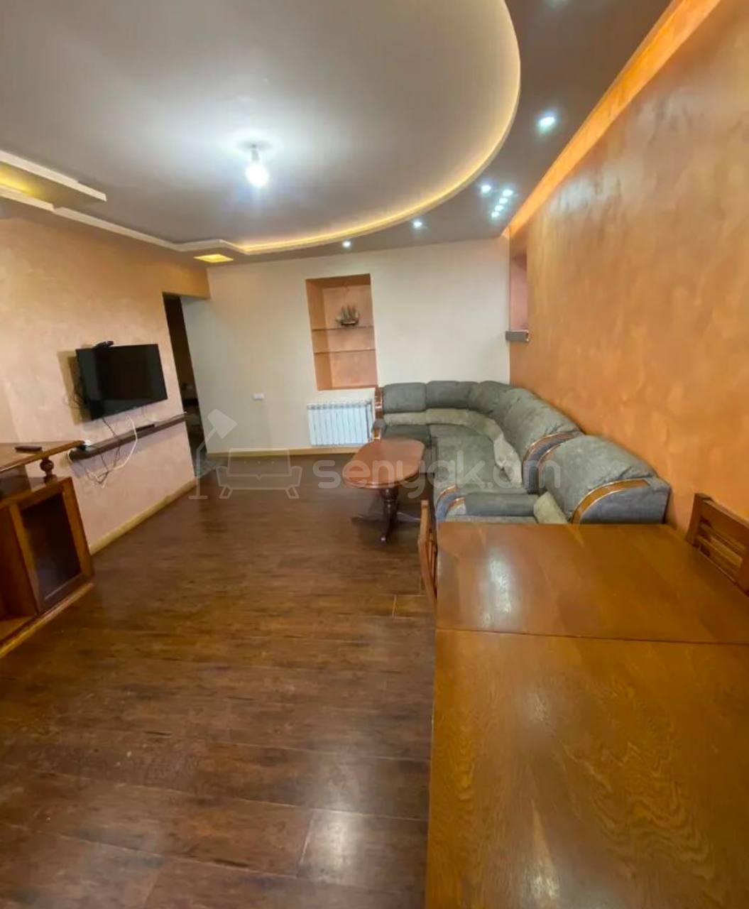 2 Սենյականոց Բնակարան Քարե Շենքում, 68քմ, 2/5 հարկ, Դիզայներական Վերանորոգված, Կահավորված, Արևկող