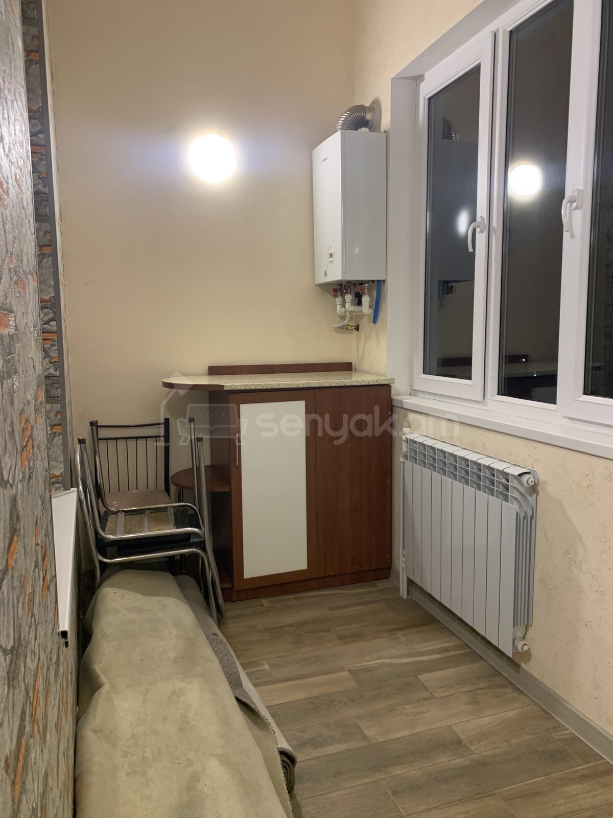 2 Սենյականոց Բնակարան Քարե Շենքում, 58քմ, 3/5 հարկ, Կապիտալ Վերանորոգված