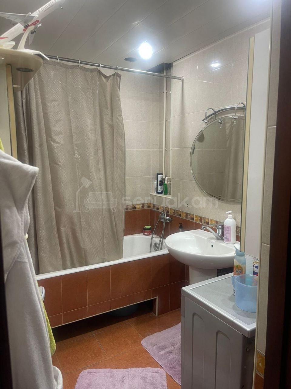 3 Սենյականոց Բնակարան Քարե Շենքում, 70քմ, 3/5 հարկ, Կապիտալ Վերանորոգված, Կահավորված, Արևկող