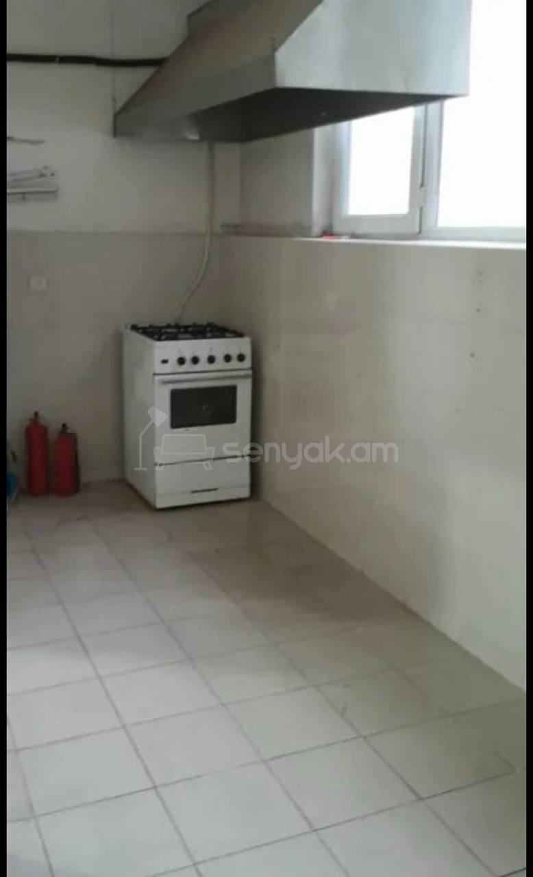 Սպասարկման Տարածք, 100քմ, Կապիտալ Վերանորոգված