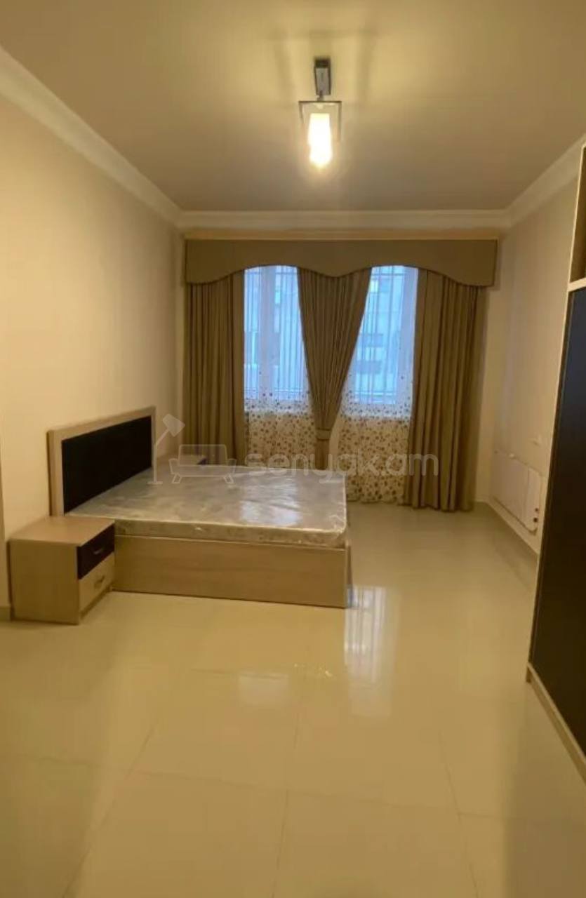 3 Սենյականոց Բնակարան Քարե Շենքում, 78քմ, 2/2 հարկ, Կապիտալ Վերանորոգված, Կահավորված, Արևկող