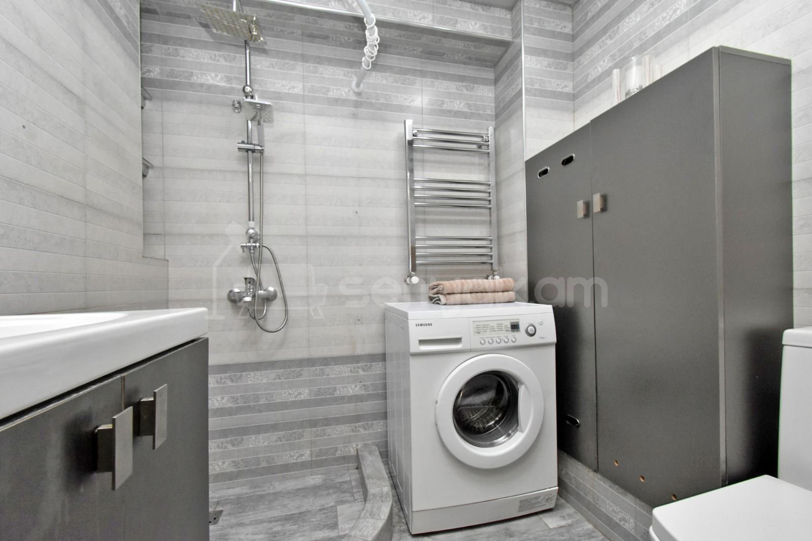 2 Սենյականոց Բնակարան, 40քմ, 11/11 հարկ, Դիզայներական Վերանորոգված