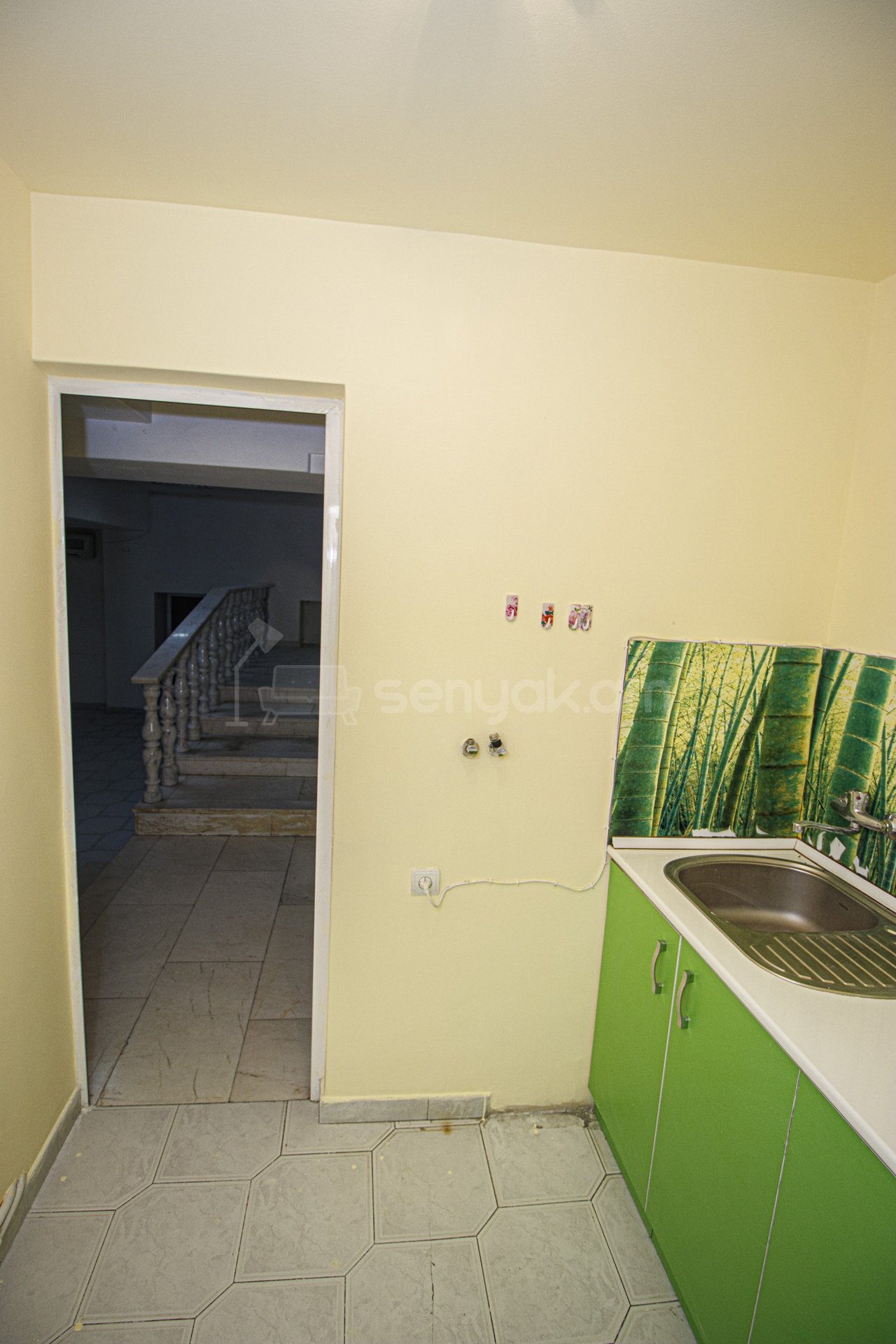 Նորակառույց Օֆիսային Տարածք, 100քմ