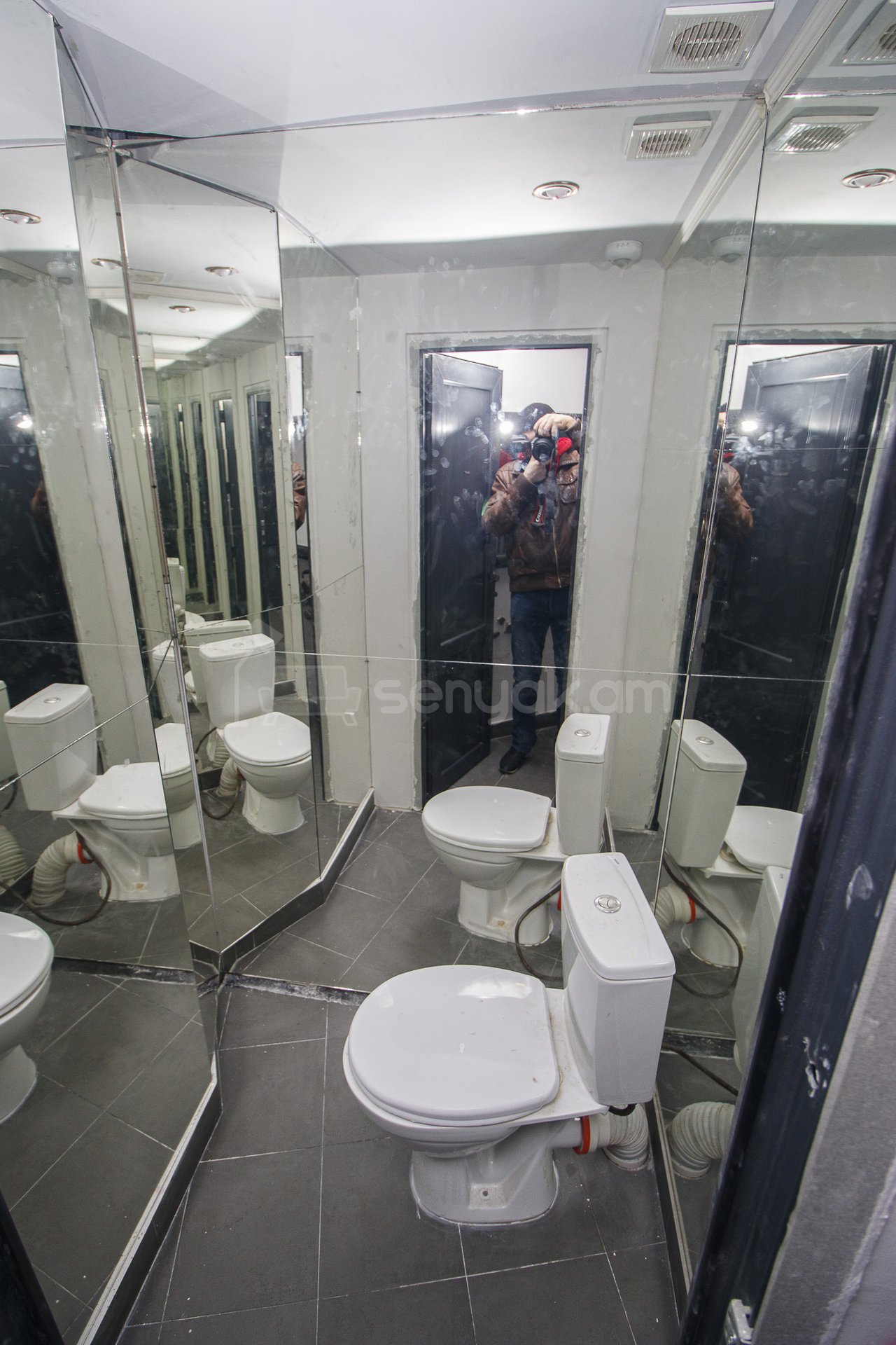 Սպասարկման Տարածք, 200քմ, Կապիտալ Վերանորոգված