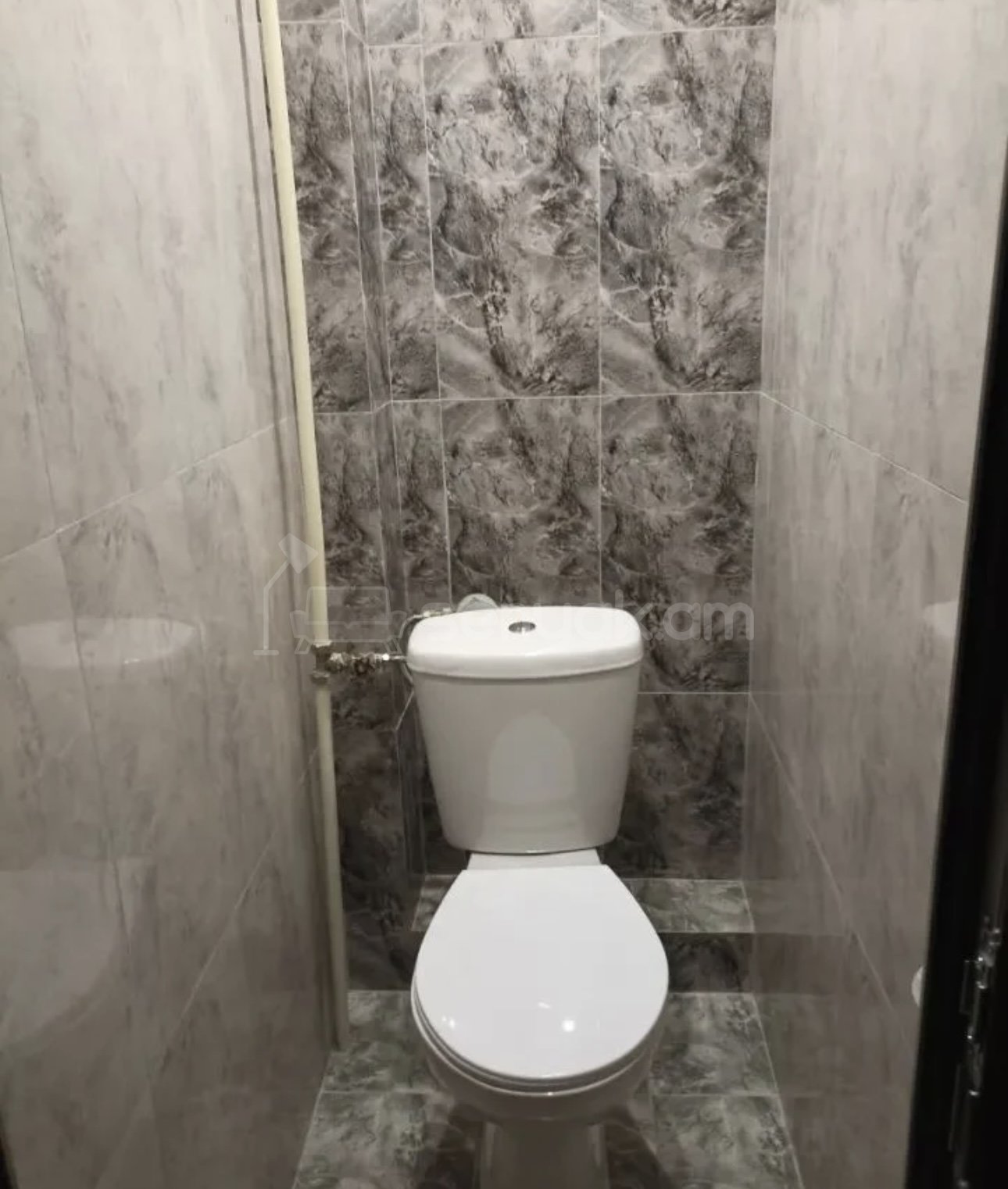 2 Սենյականոց Բնակարան Քարե Շենքում, 63քմ, 4/5 հարկ, Կապիտալ Վերանորոգված, Կահավորված