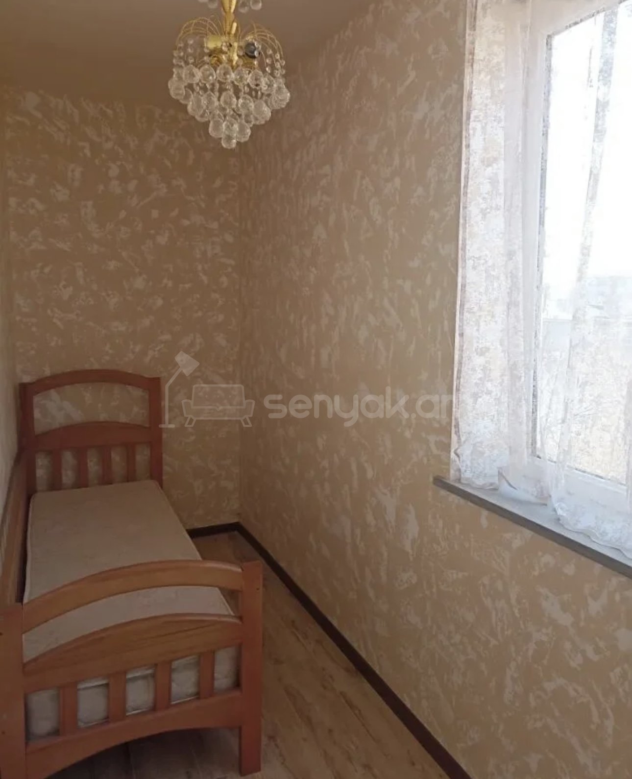 2 Սենյականոց Բնակարան Քարե Շենքում, 63քմ, 4/5 հարկ, Կապիտալ Վերանորոգված, Կահավորված