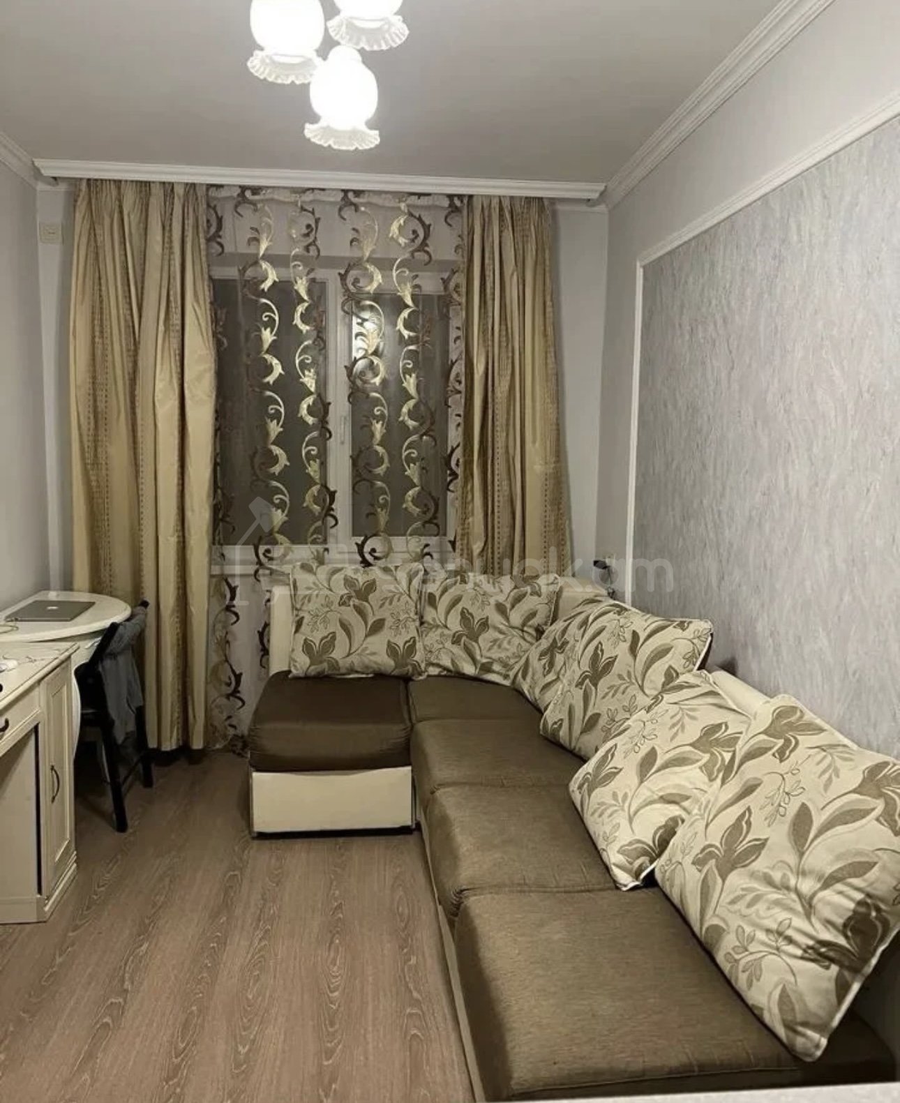 2 Սենյականոց Բնակարան, 30քմ, 5/5 հարկ, Դիզայներական Վերանորոգված, Կահավորված