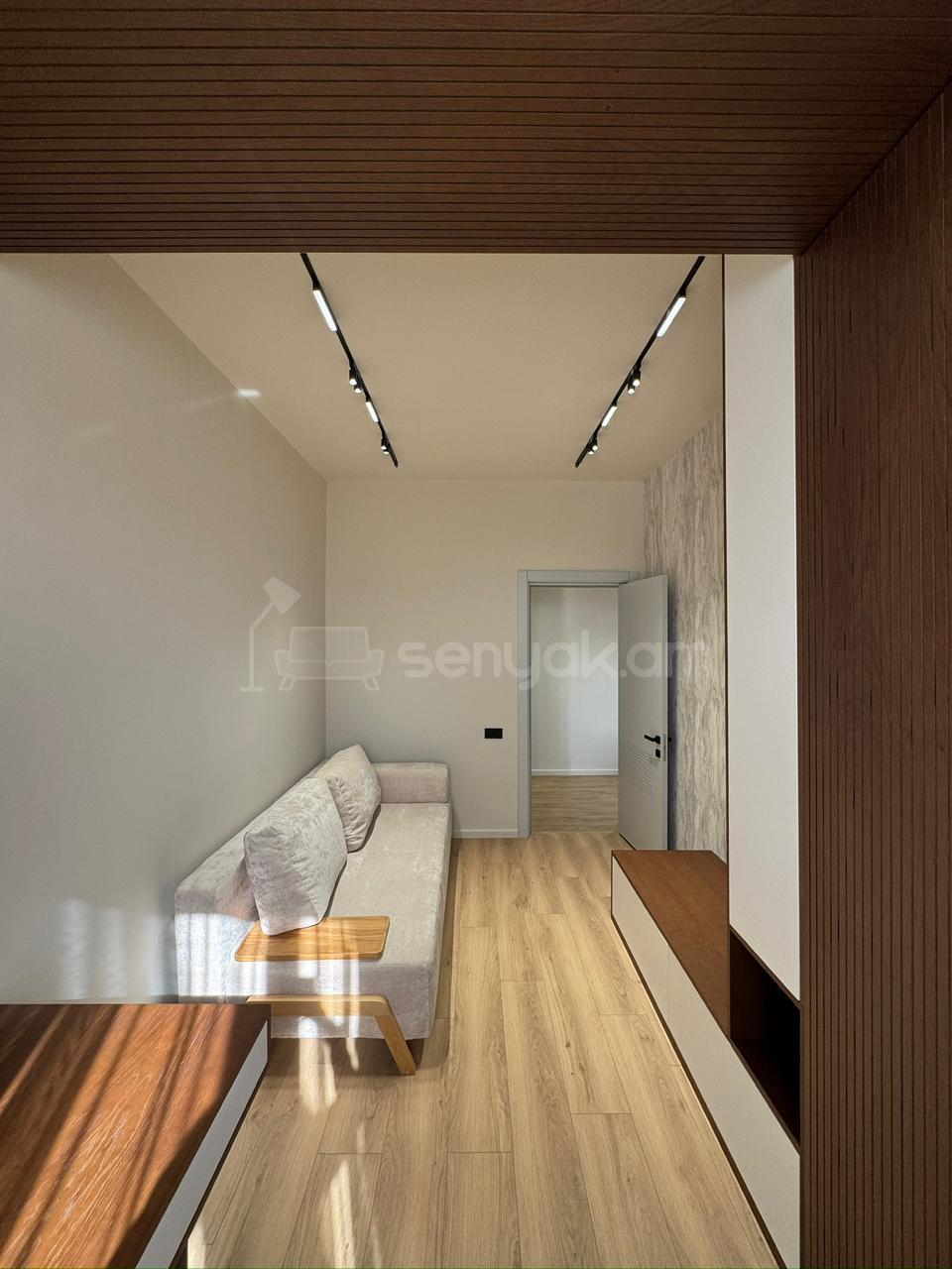 4 Սենյականոց Բնակարան Նորակառույցում, 96քմ, 10/18 հարկ, Դիզայներական Վերանորոգված, Կահավորված, Արևկող