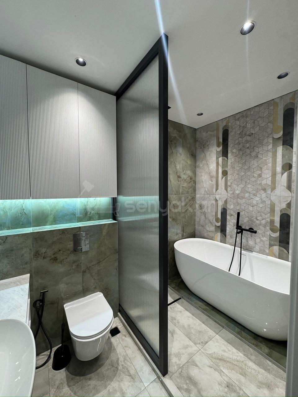 4 Սենյականոց Բնակարան Նորակառույցում, 96քմ, 10/18 հարկ, Դիզայներական Վերանորոգված, Կահավորված, Արևկող