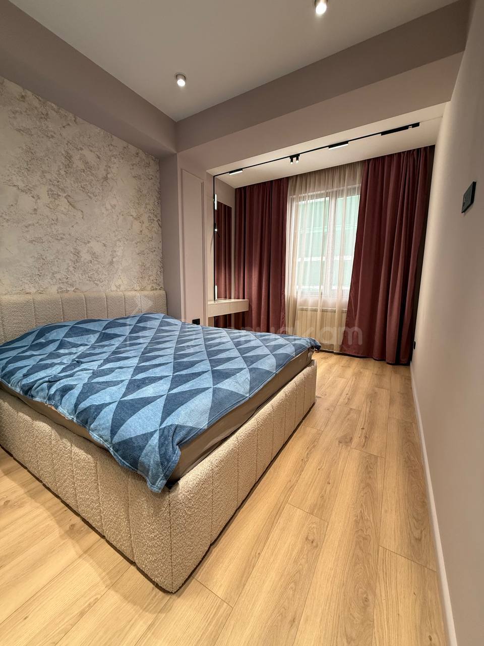 4 Սենյականոց Բնակարան Նորակառույցում, 96քմ, 10/18 հարկ, Դիզայներական Վերանորոգված, Կահավորված, Արևկող