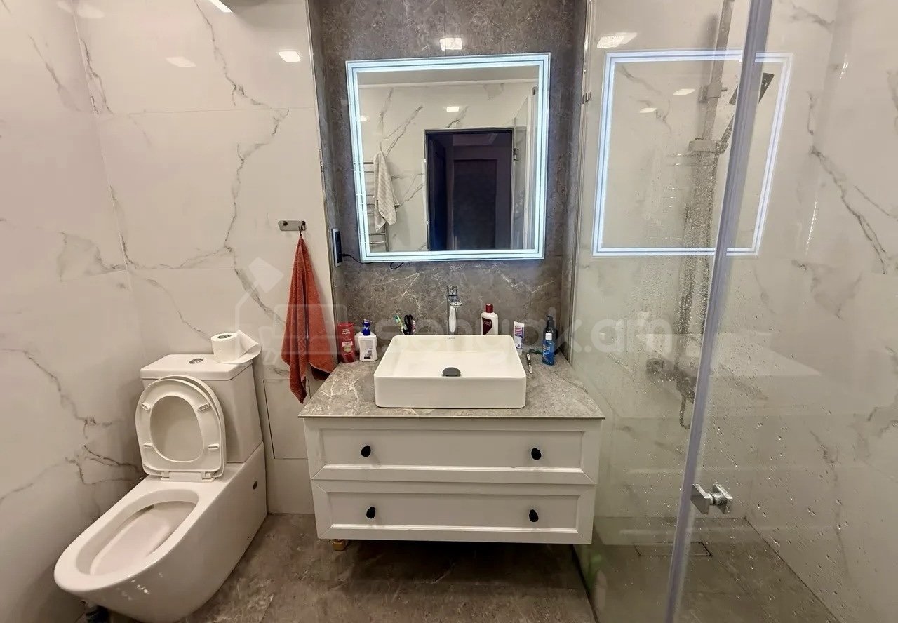 2 Սենյականոց Բնակարան, 74քմ, 7/9 հարկ, Կապիտալ Վերանորոգված