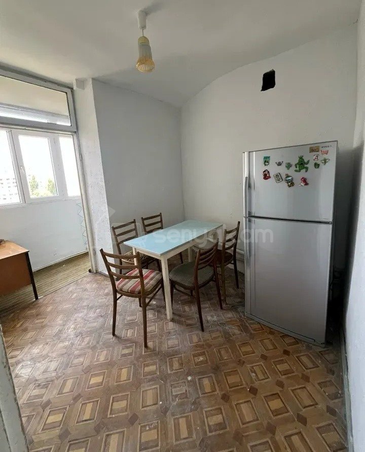 3 Սենյականոց Բնակարան, 64քմ, 7/12 հարկ, Պետական Վիճակում