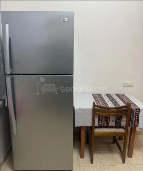 2 Սենյականոց Բնակարան Քարե Շենքում, 60քմ, 3/5 հարկ, Կոսմետիկ Վերանորոգված, Կահավորված, Արևկող