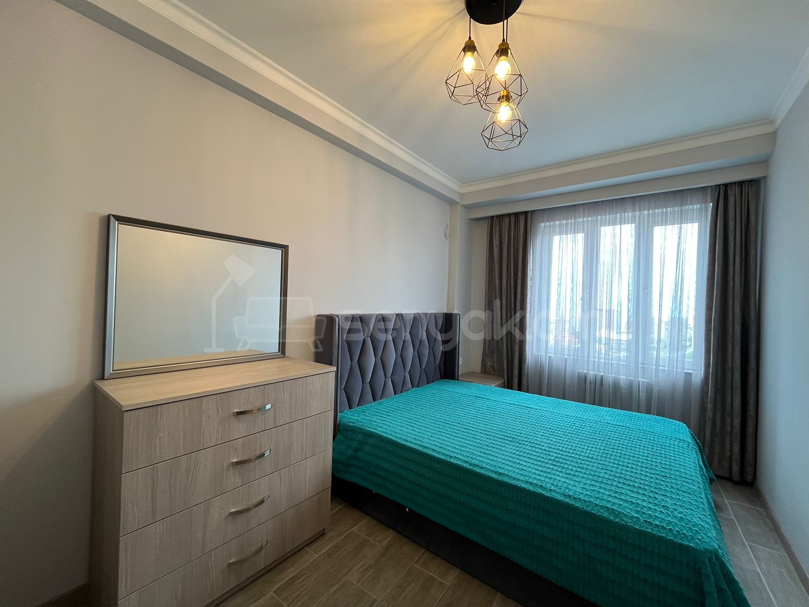 2 Սենյականոց Բնակարան, 35քմ, 12/16 հարկ, Կապիտալ Վերանորոգված, Կահավորված, Արևկող