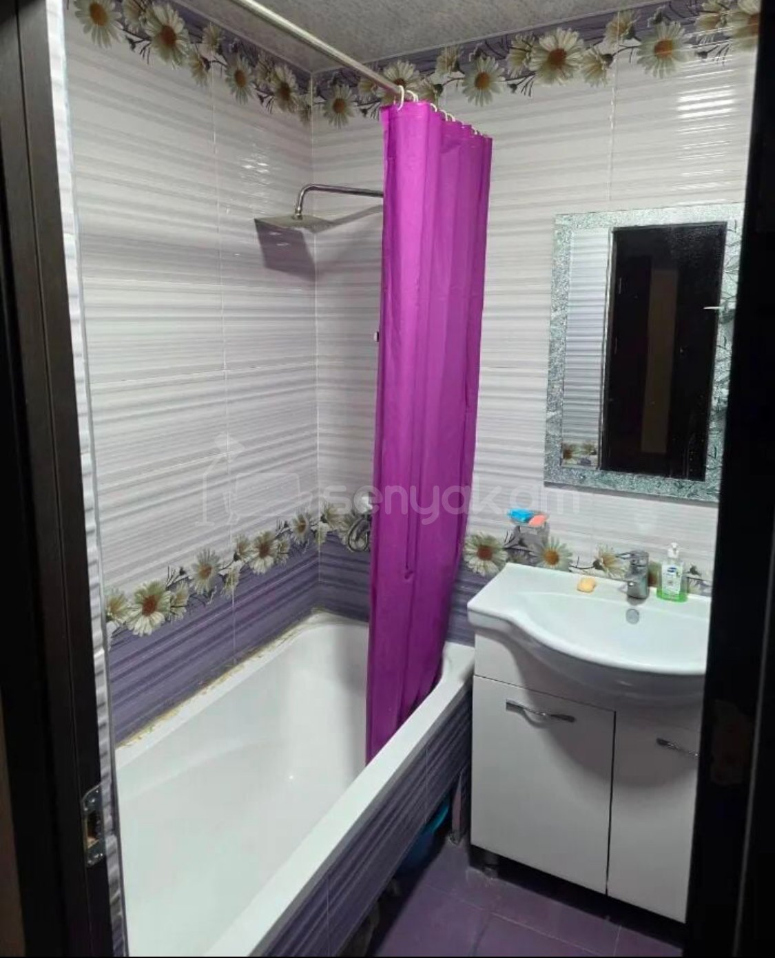 3 Սենյականոց Բնակարան, 77քմ, 5/9 հարկ, Նորմալ Վիճակում, Կահավորված