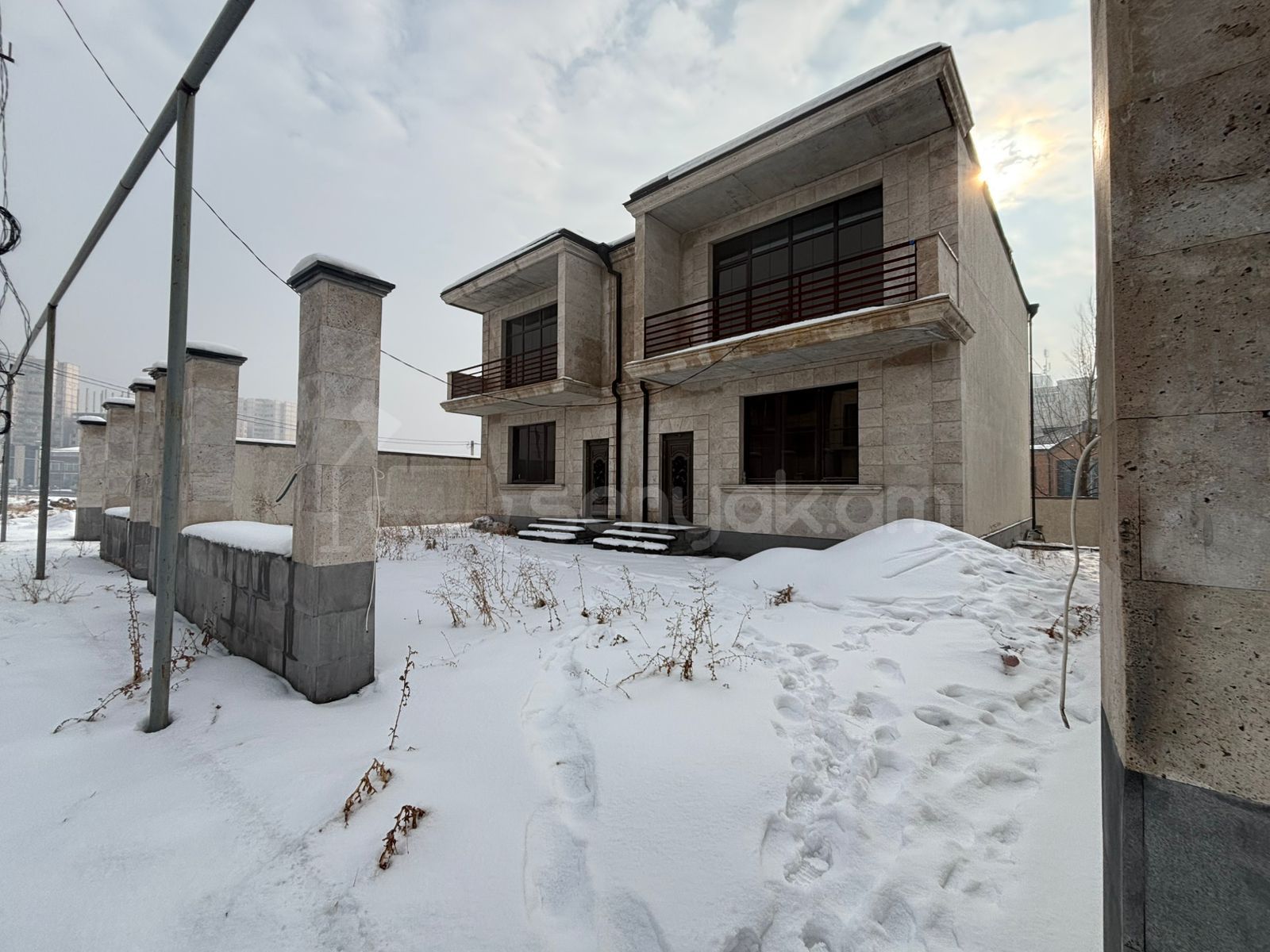 3 Սենյականոց Շքեղ Առանձնատուն, 396քմ