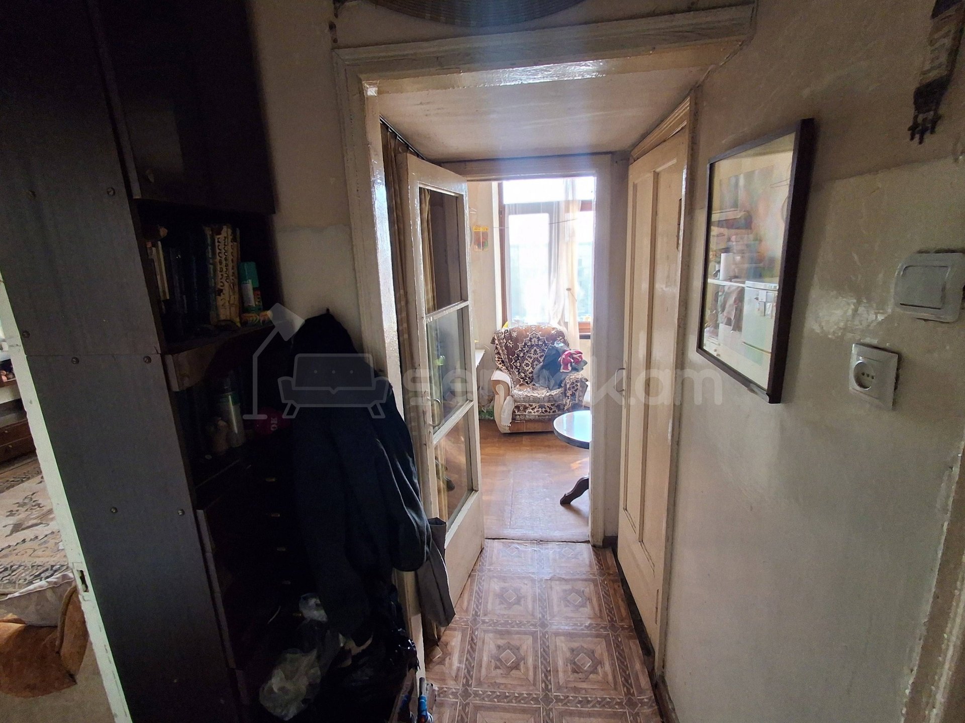 1 Սենյականոց Բնակարան Քարե Շենքում, 37քմ, 5/5 հարկ, Պետական Վիճակում