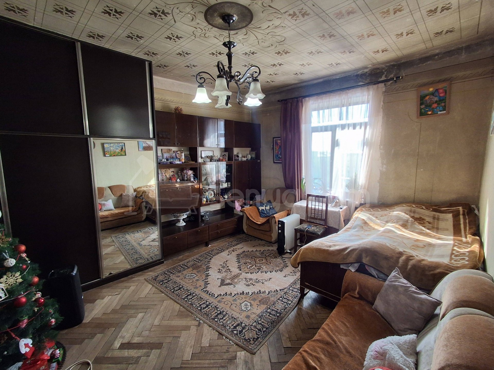 1 Սենյականոց Բնակարան Քարե Շենքում, 37քմ, 5/5 հարկ, Պետական Վիճակում