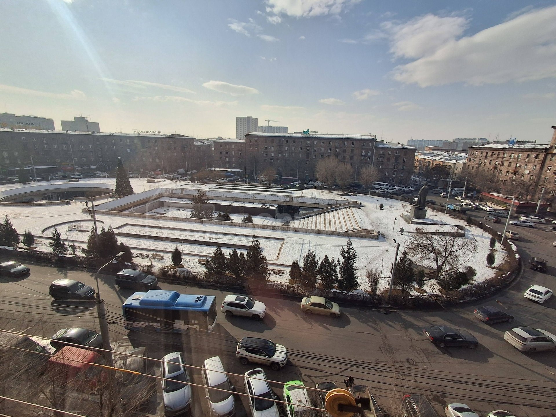 1 Սենյականոց Բնակարան Քարե Շենքում, 37քմ, 5/5 հարկ, Պետական Վիճակում