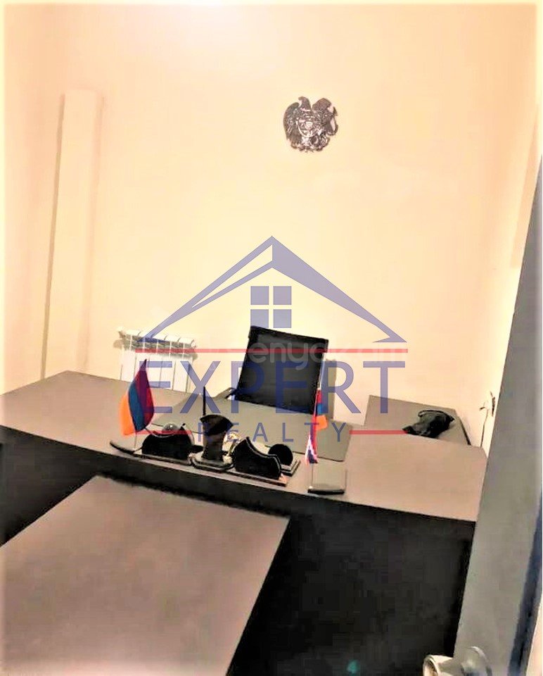 Օֆիսային Տարածք, 96քմ