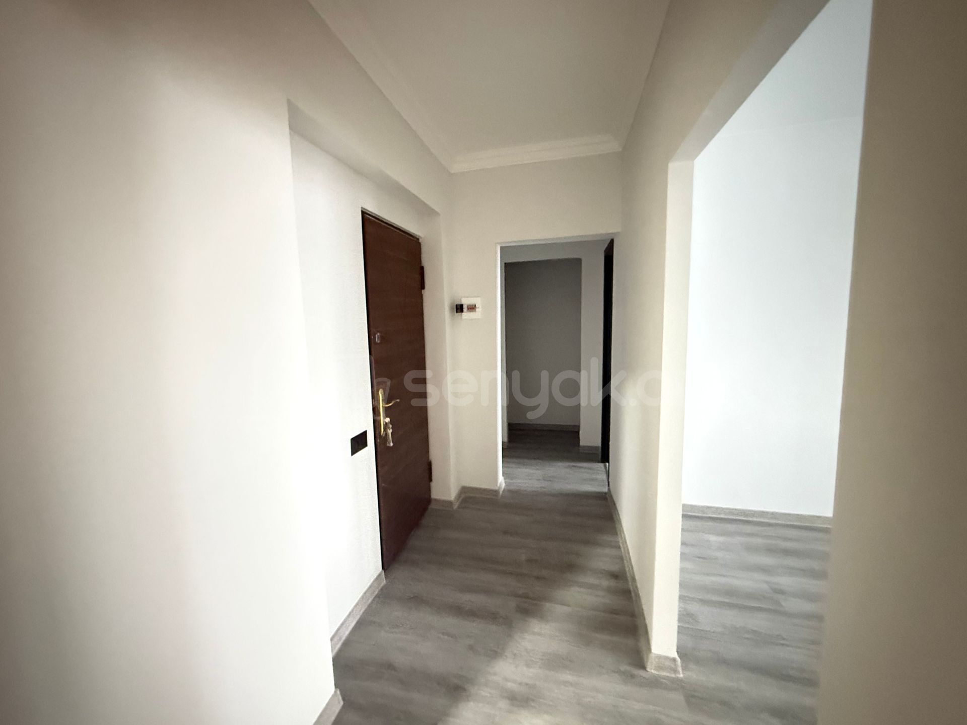 2 Սենյականոց Բնակարան, 61քմ, 8/9 հարկ, Կապիտալ Վերանորոգված