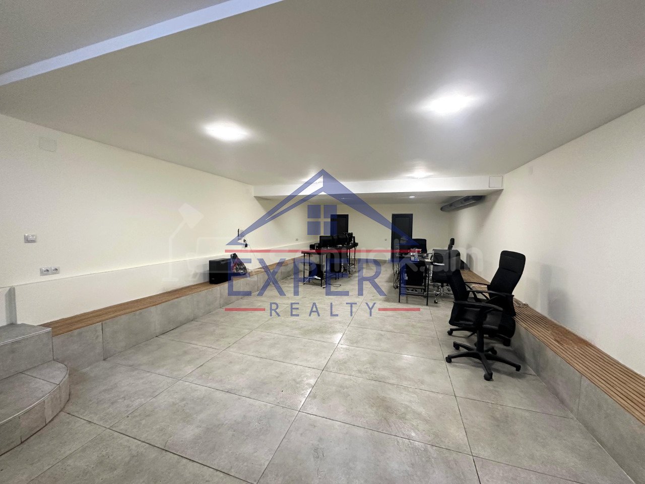 Օֆիսային Տարածք, 100քմ, Կապիտալ Վերանորոգված