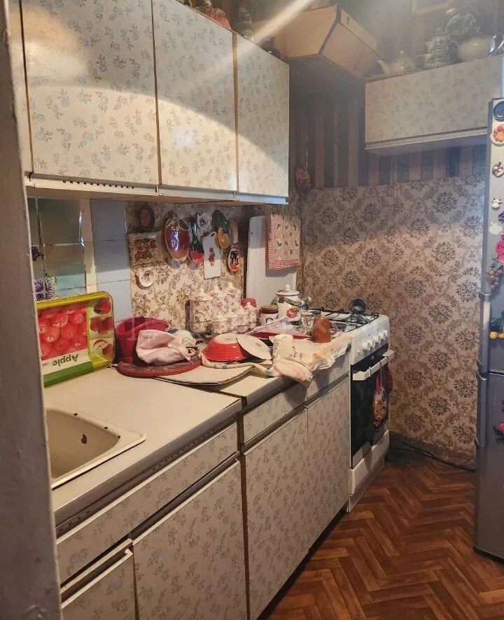 2 Սենյականոց Բնակարան Քարե Շենքում, 71քմ, 5/5 հարկ, Պետական Վիճակում