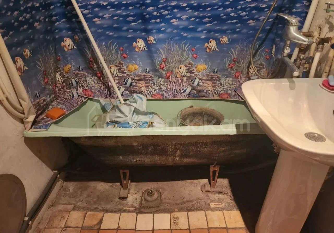 2 Սենյականոց Բնակարան Քարե Շենքում, 71քմ, 5/5 հարկ, Պետական Վիճակում