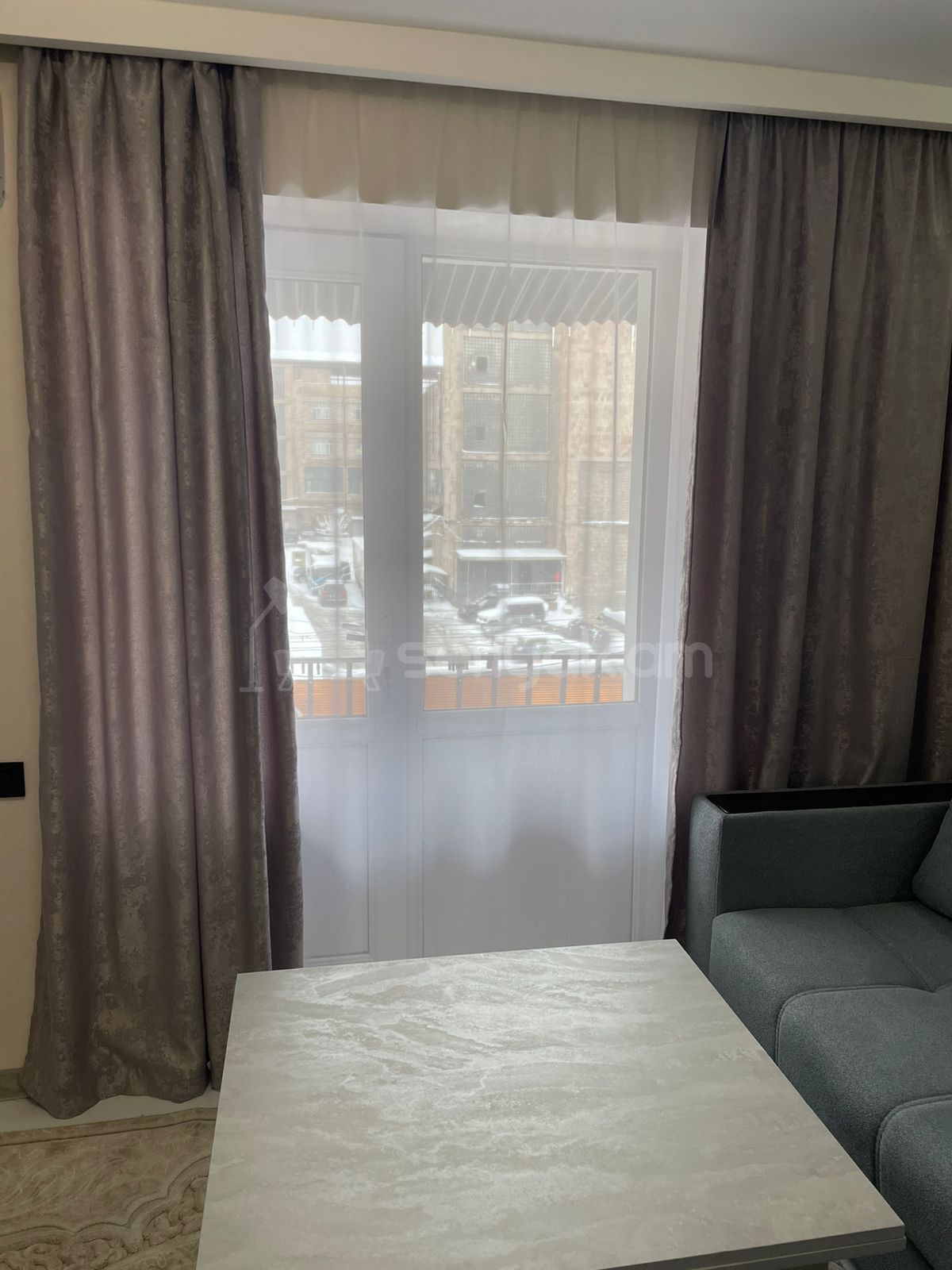 2 Սենյականոց Բնակարան Քարե Շենքում, 33քմ, 4/4 հարկ, Կապիտալ Վերանորոգված