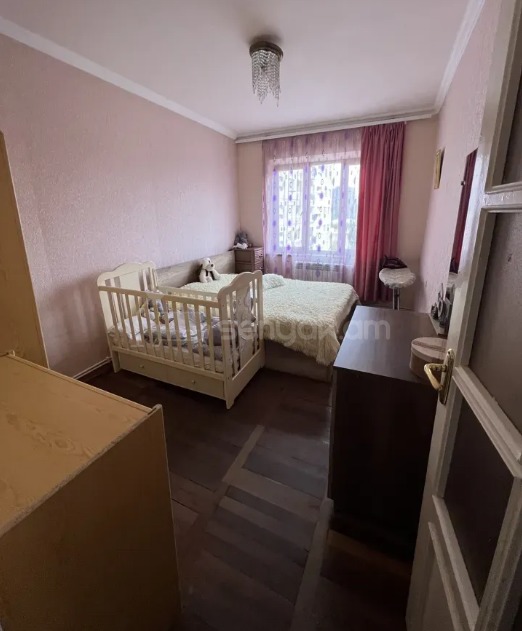 3 Սենյականոց Բնակարան, 75քմ, 9/9 հարկ, Կապիտալ Վերանորոգված