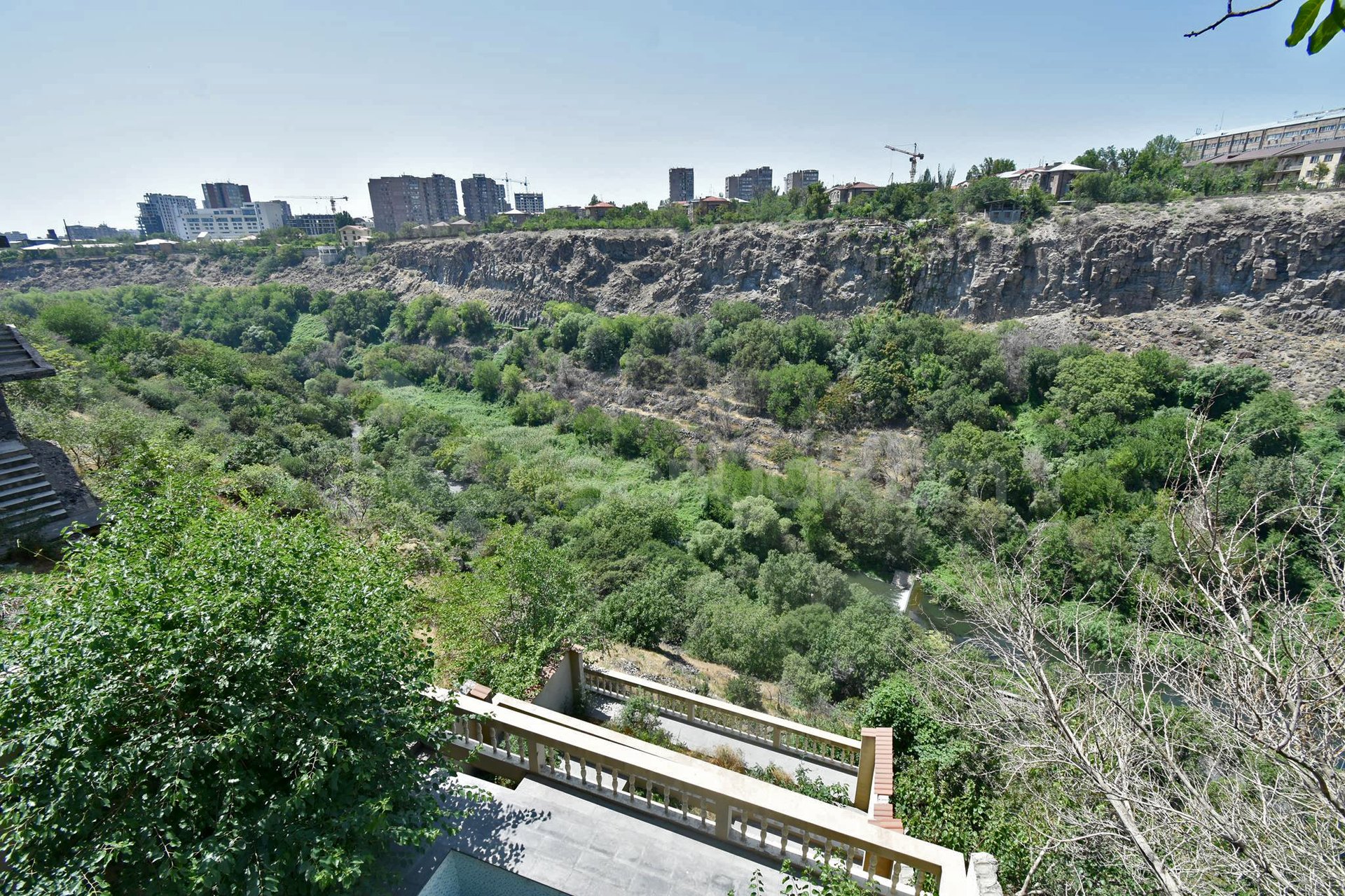 Նորակառույց Օֆիսային Տարածք, 545քմ