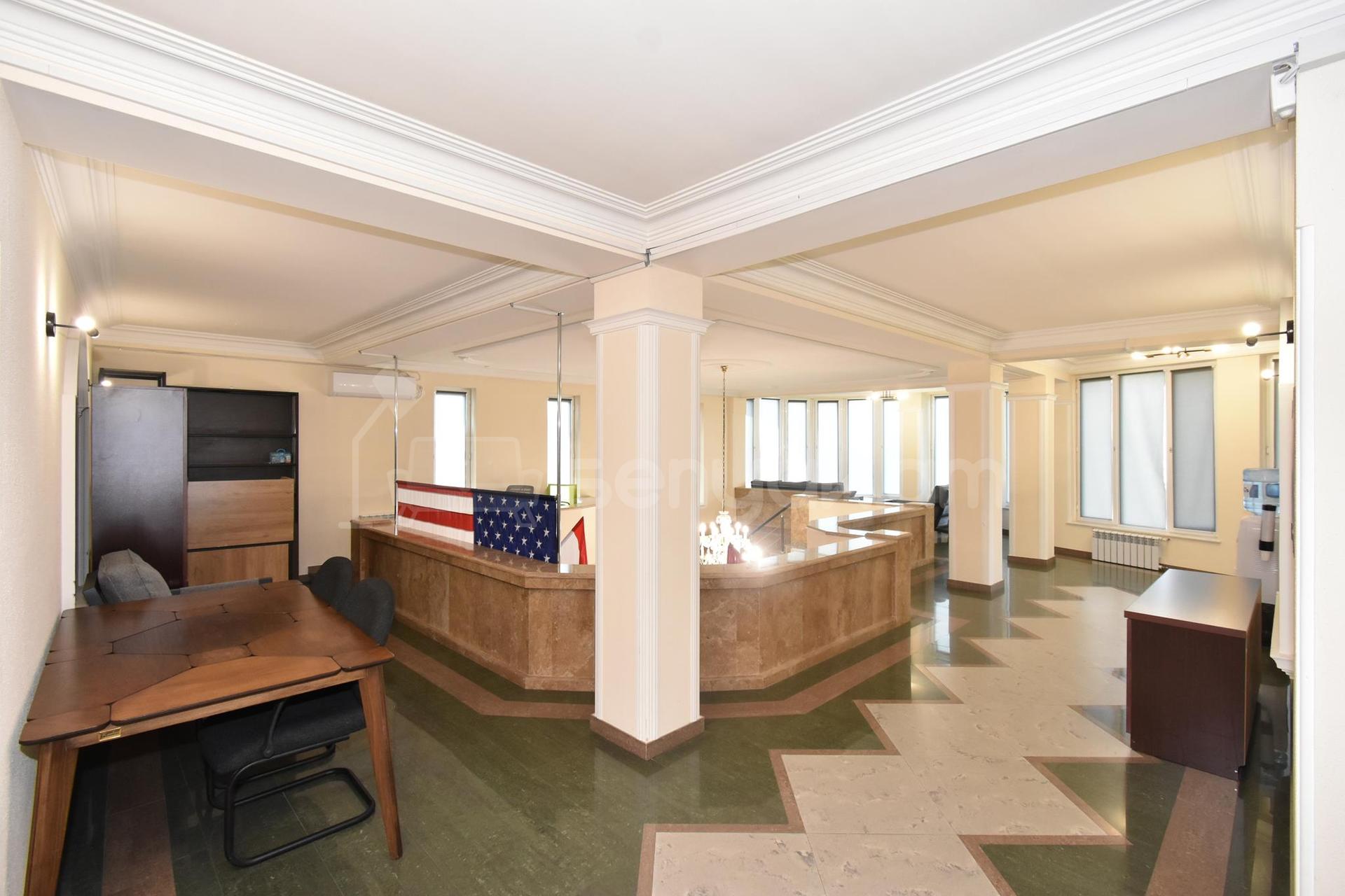 Նորակառույց Օֆիսային Տարածք, 545քմ