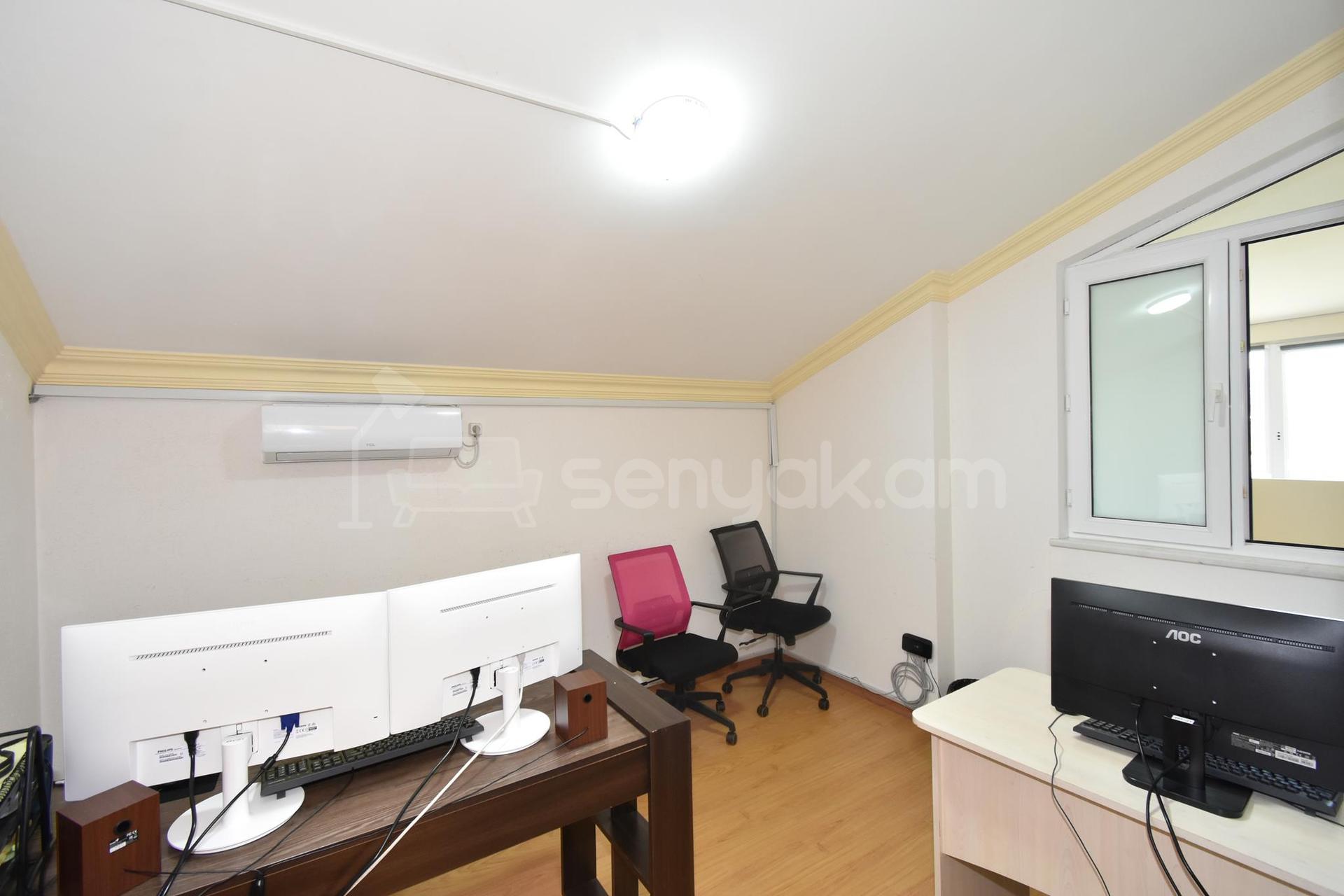 Նորակառույց Օֆիսային Տարածք, 545քմ