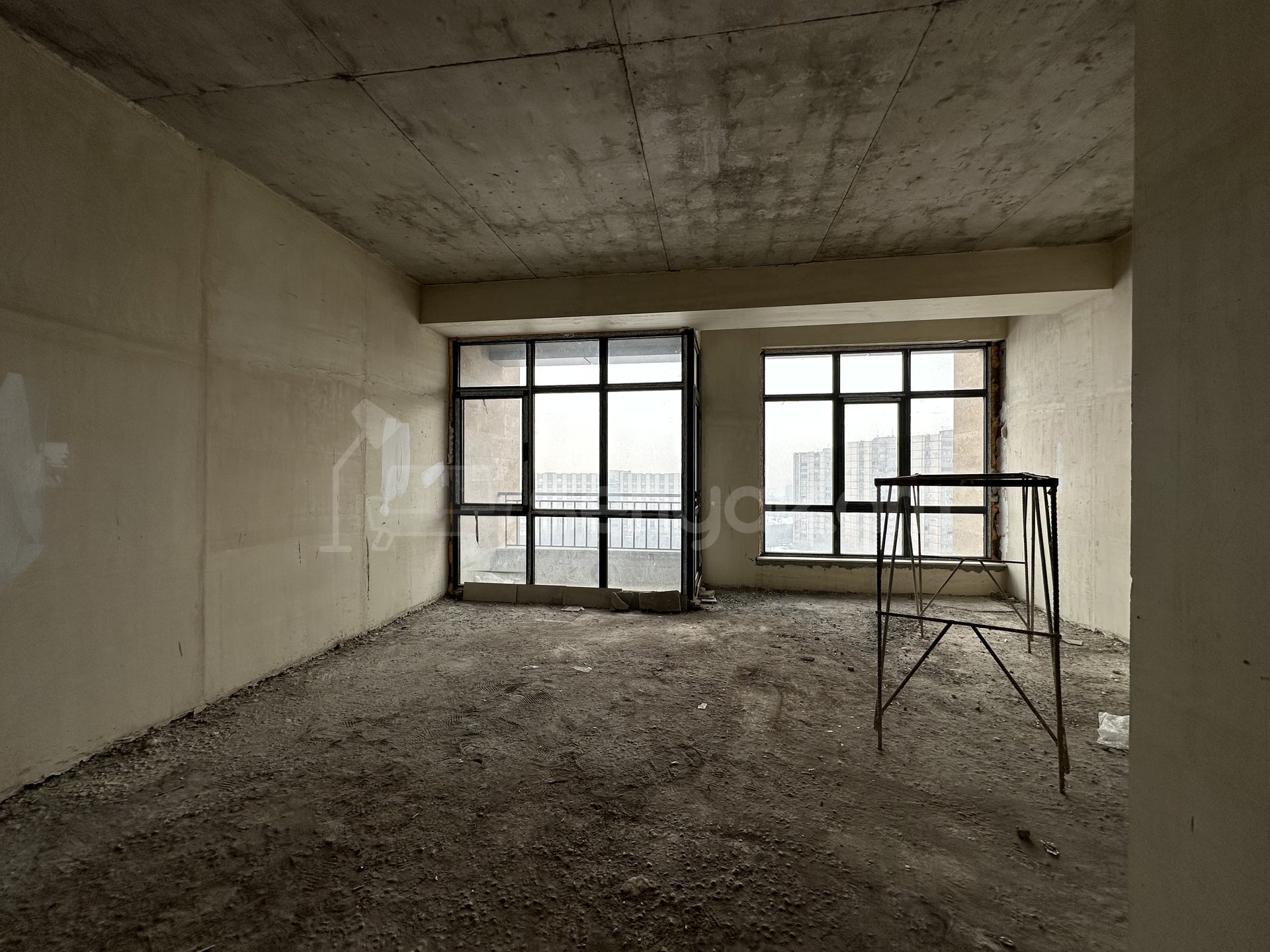 1 Սենյականոց Բնակարան Նորակառույցում, 42քմ, 11/15 հարկ, Զրոյական Վիճակում