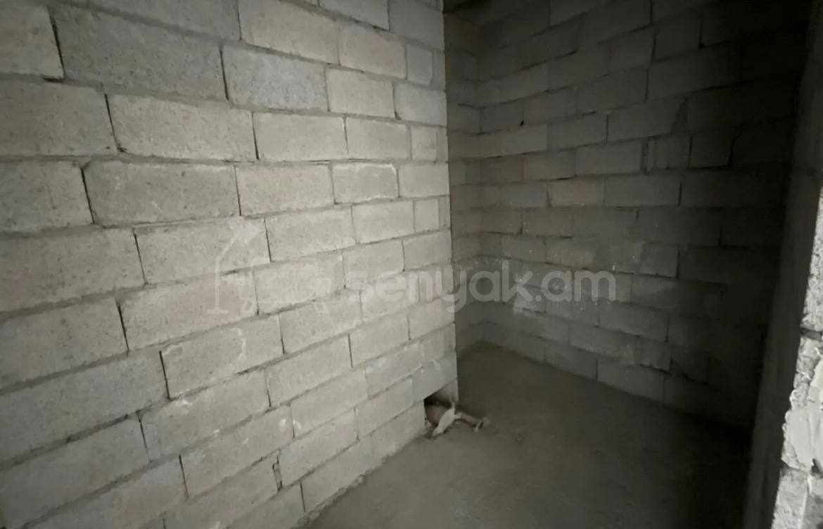 2 Սենյականոց Բնակարան, 52քմ, 9/12 հարկ, Զրոյական Վիճակում