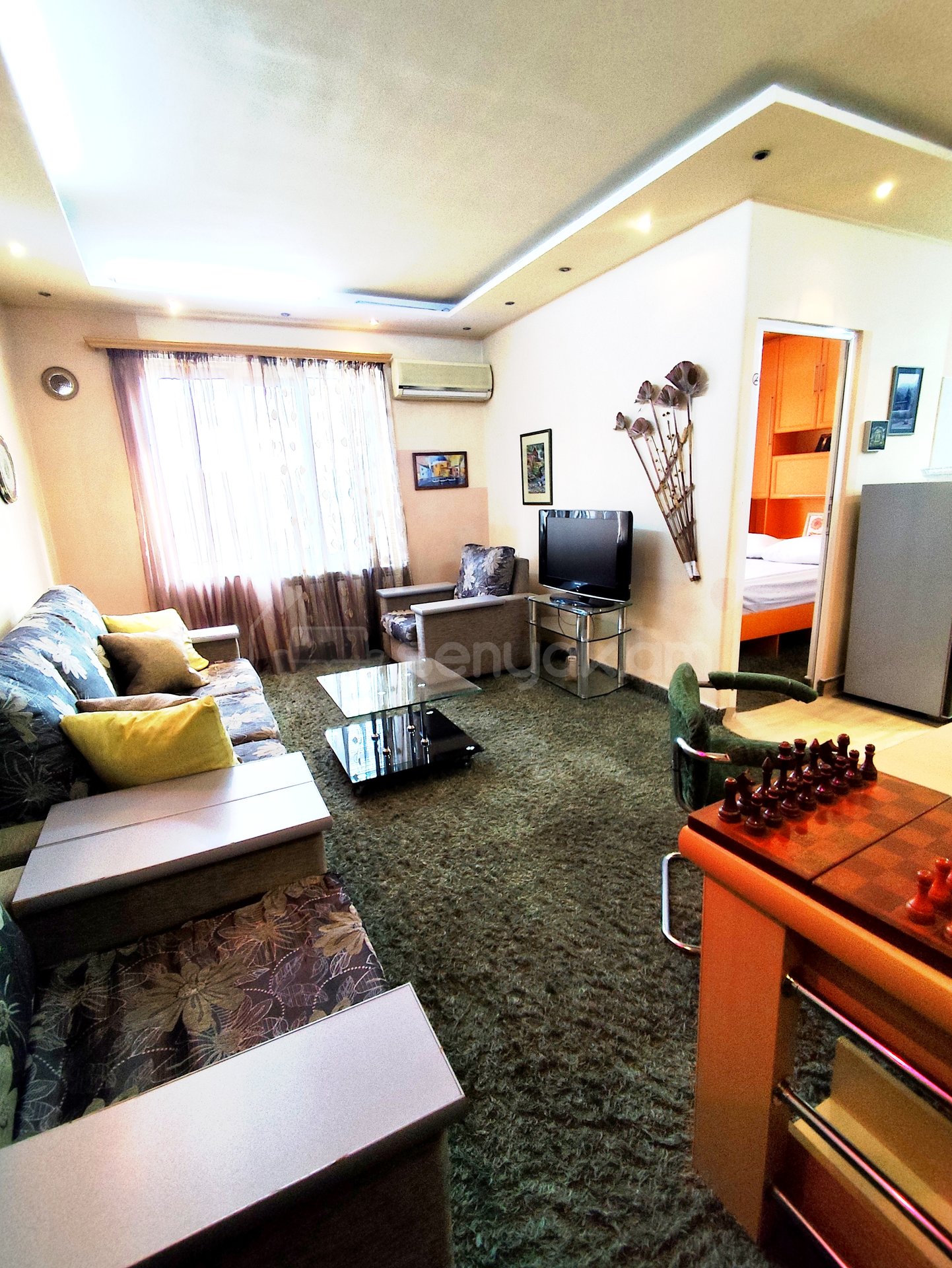 2 Սենյականոց Բնակարան Քարե Շենքում, 34քմ, 5/5 հարկ, Դիզայներական Վերանորոգված