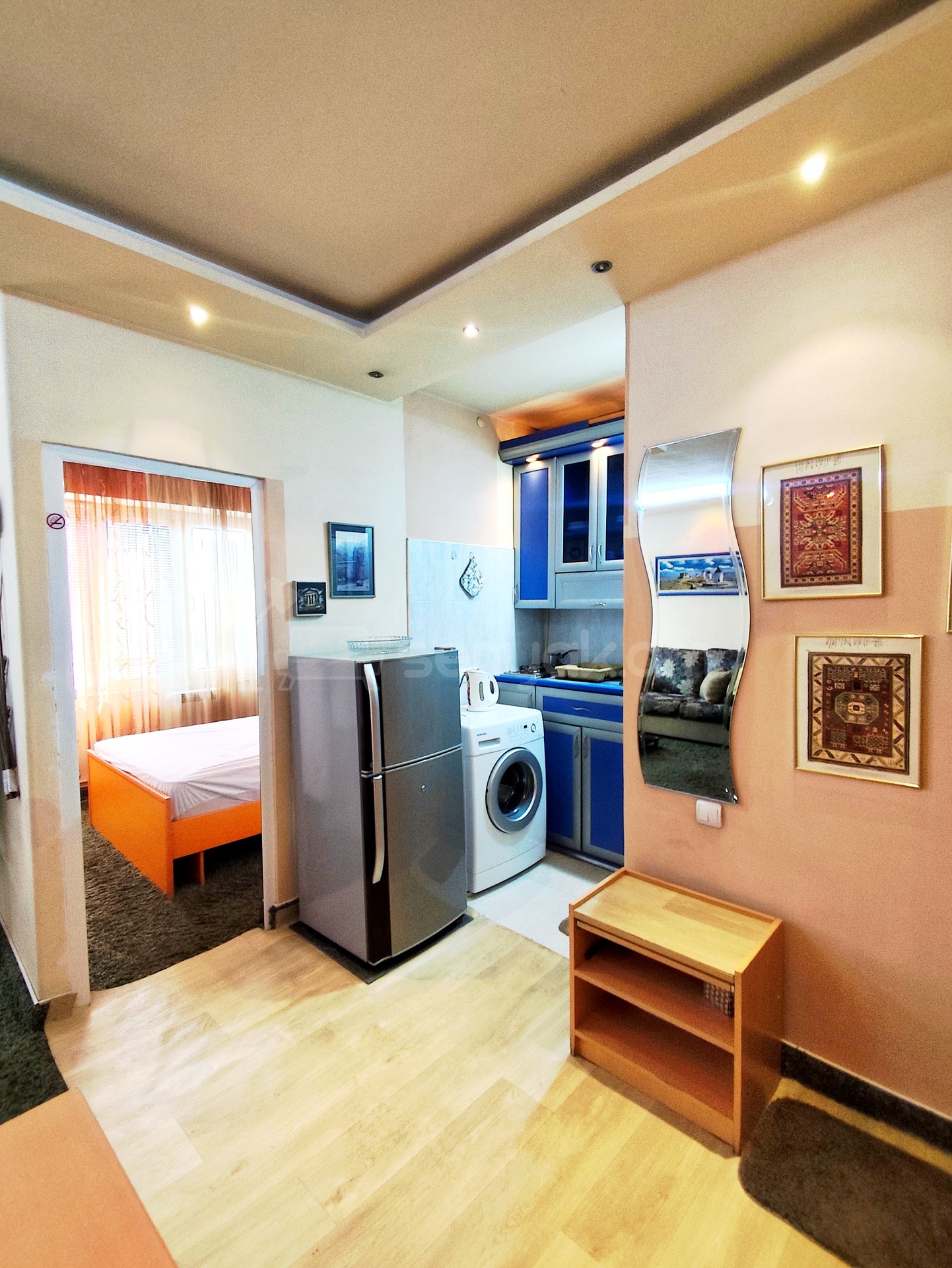 2 Սենյականոց Բնակարան Քարե Շենքում, 34քմ, 5/5 հարկ, Դիզայներական Վերանորոգված