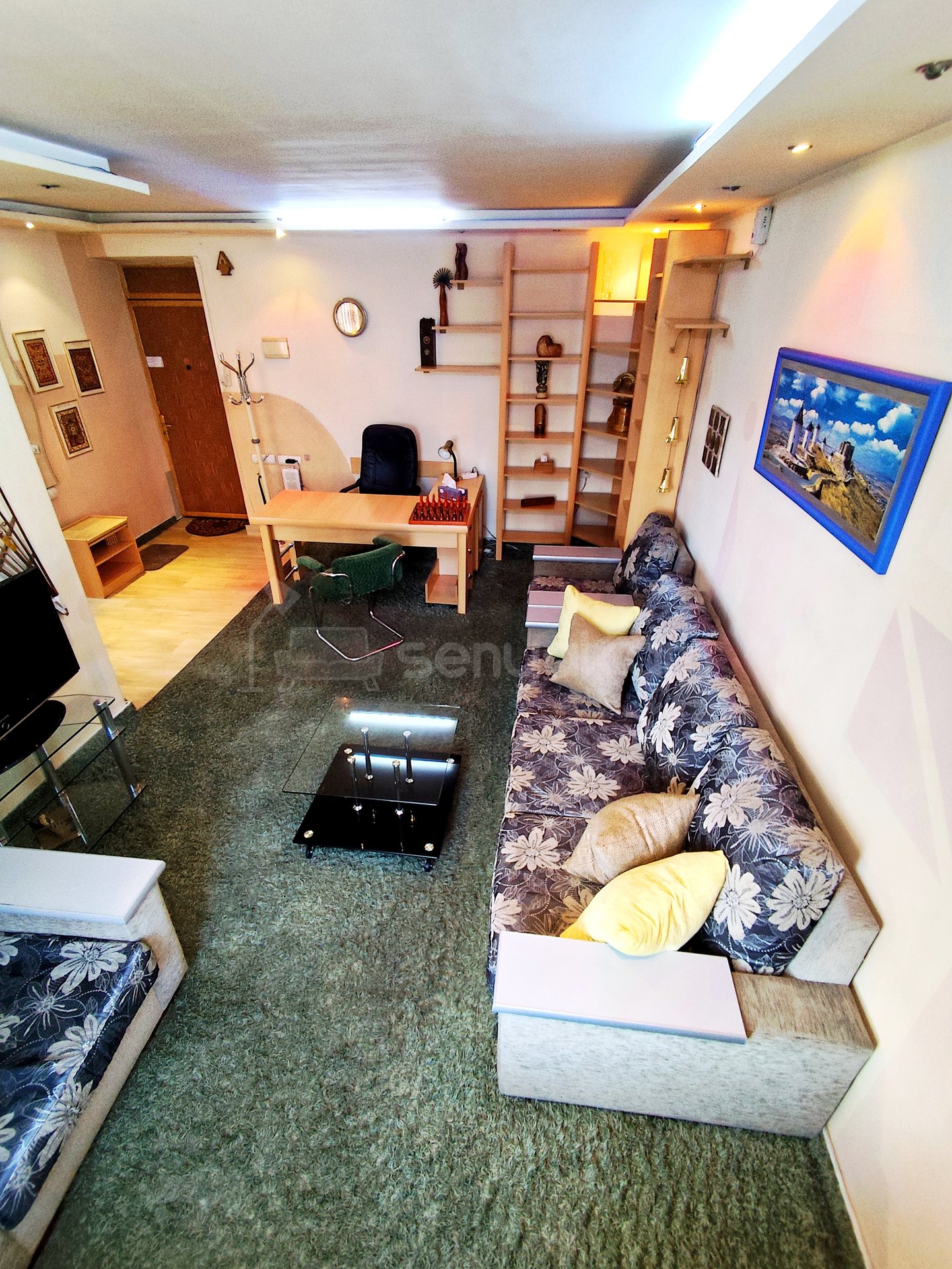 2 Սենյականոց Բնակարան Քարե Շենքում, 34քմ, 5/5 հարկ, Դիզայներական Վերանորոգված