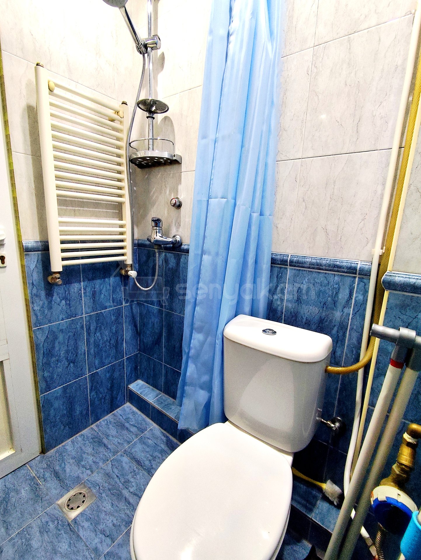 2 Սենյականոց Բնակարան Քարե Շենքում, 34քմ, 5/5 հարկ, Դիզայներական Վերանորոգված