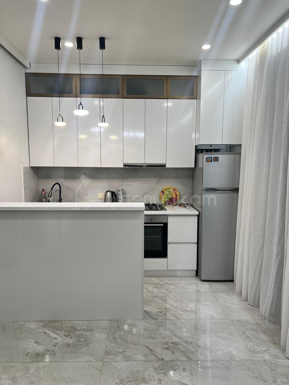 2 Սենյականոց Բնակարան, 60քմ, 3/5 հարկ, Դիզայներական Վերանորոգված