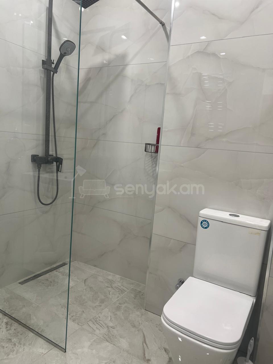 2 Սենյականոց Բնակարան, 60քմ, 3/5 հարկ, Դիզայներական Վերանորոգված