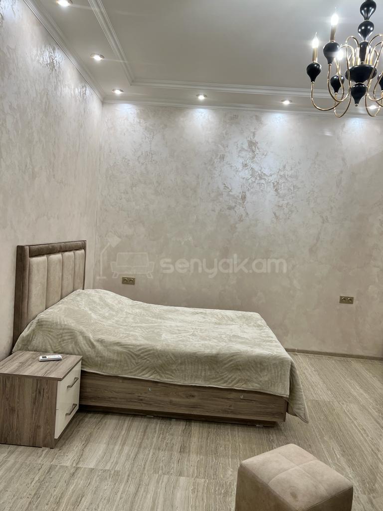 1 Սենյականոց Բնակարան, 40քմ, 2/5 հարկ, Դիզայներական Վերանորոգված