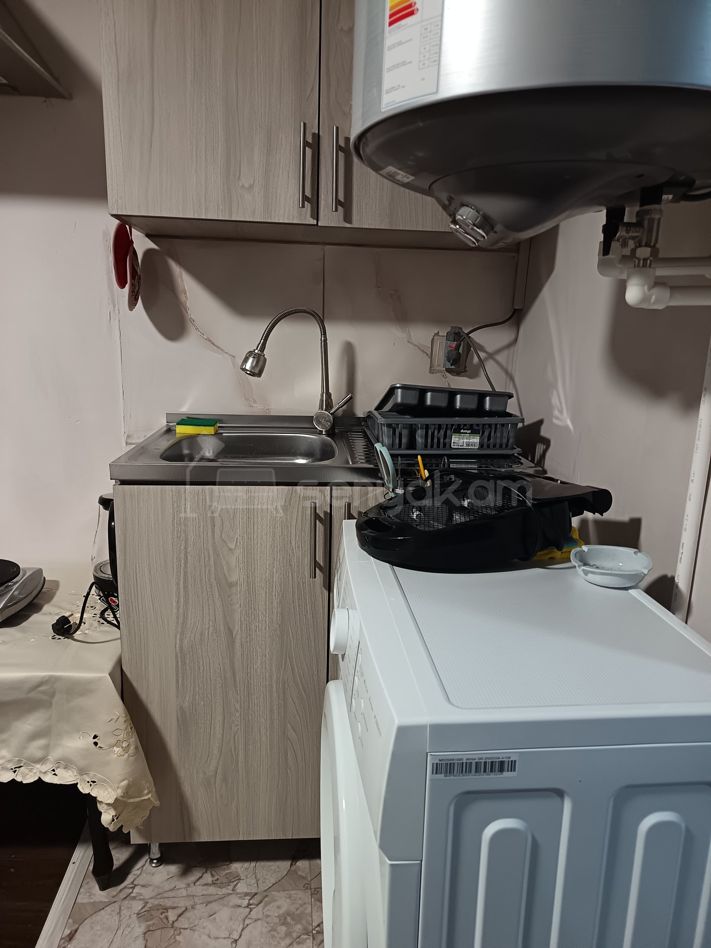 1 Սենյականոց Բնակարան Քարե Շենքում, 24քմ, 1/1 հարկ, Կապիտալ Վերանորոգված, Կահավորված, Արևկող