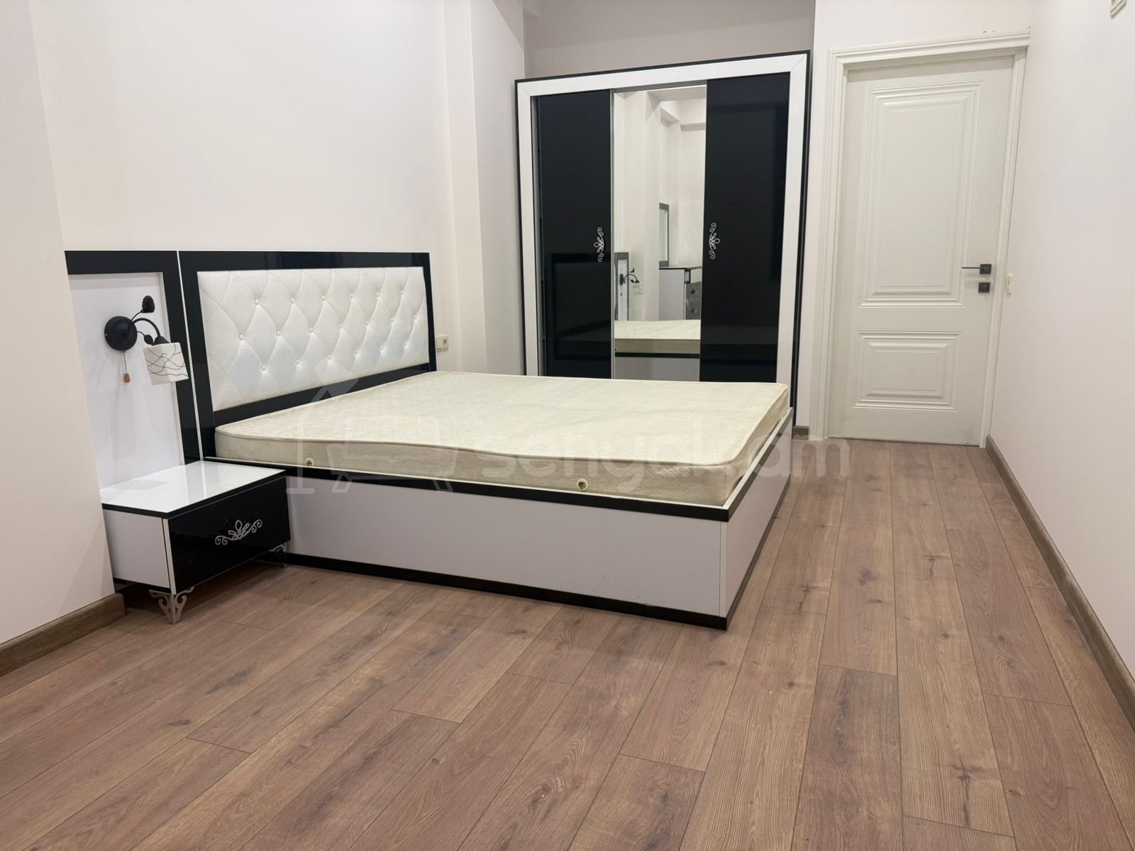 2 Սենյականոց Բնակարան Նորակառույցում, 64քմ, 3/16 հարկ, Դիզայներական Վերանորոգված, Կահավորված, Արևկող